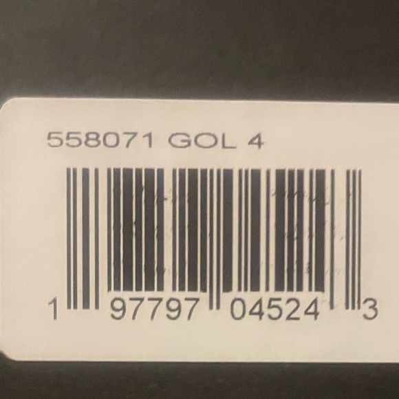 NWT | Mac Duggal 558071‎ Gold Beautiful Mock Neckline Dress, size 4 - Picture 3 of 3